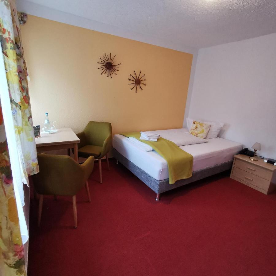 Wanderhotel Sonnebergbaude Waltersdorf  Bagian luar foto
