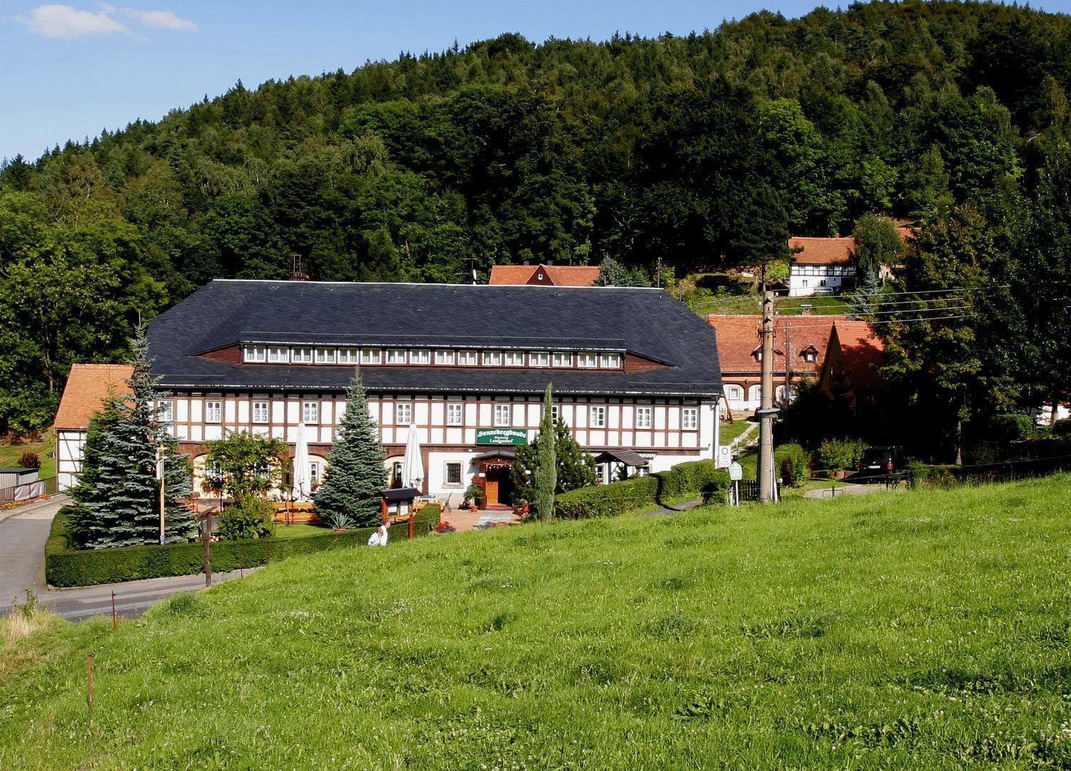 Wanderhotel Sonnebergbaude Waltersdorf  Bagian luar foto