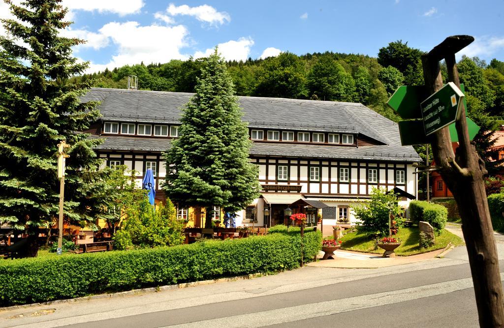 Wanderhotel Sonnebergbaude Waltersdorf  Bagian luar foto