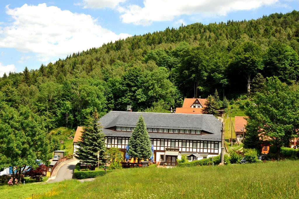 Wanderhotel Sonnebergbaude Waltersdorf  Bagian luar foto