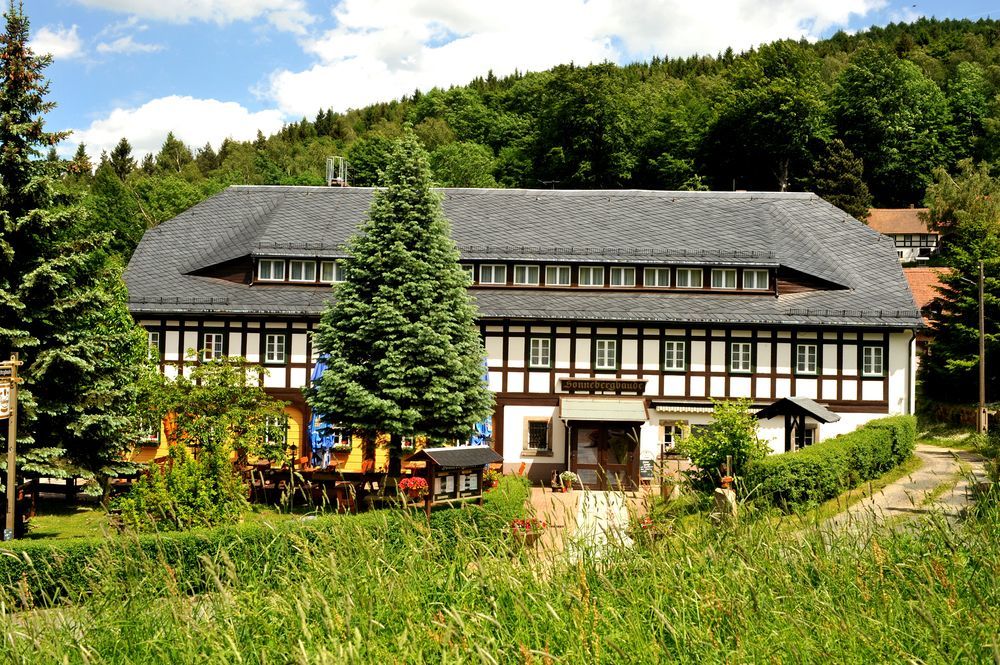 Wanderhotel Sonnebergbaude Waltersdorf  Bagian luar foto
